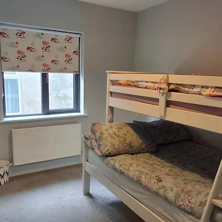 Coastal Getaway In Apartamento Kilkee
