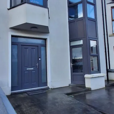 Coastal Getaway In Kilkee